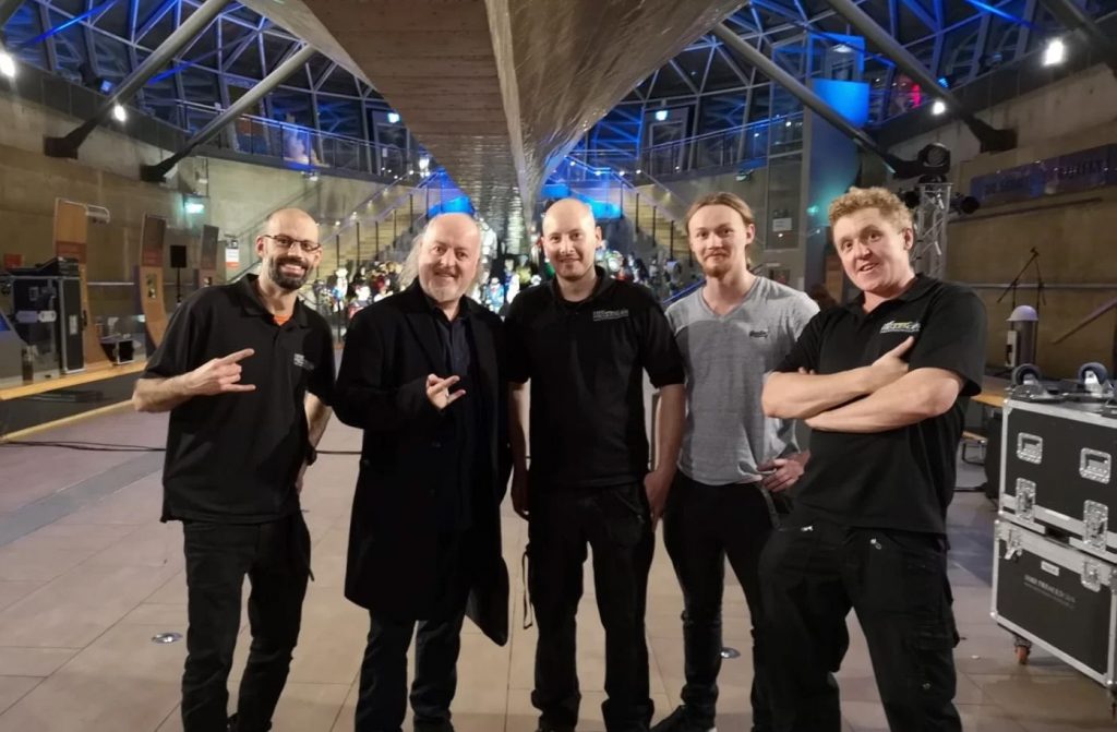 Bill Bailey on the Cutty Sark